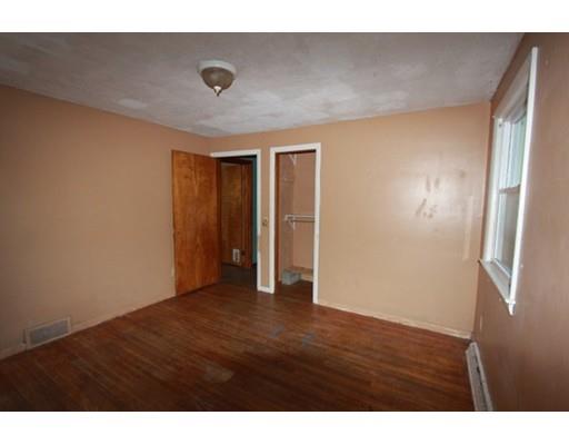 34 Capitol Rd, Springfield, MA 01119 photo 24