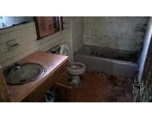 243 Killdeer Rd, Webster, MA 01570 photo 8