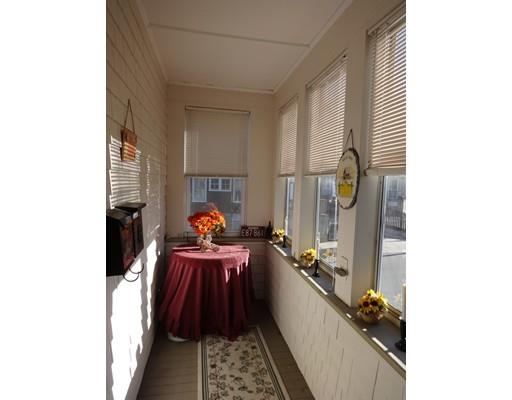 35 Kilburn St, Fall River, MA 02724 photo 3