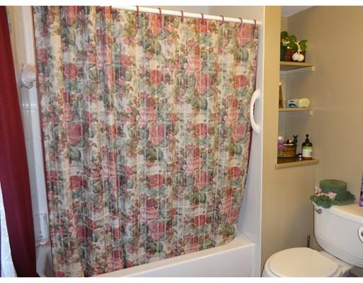 35 Kilburn St, Fall River, MA 02724 photo 21