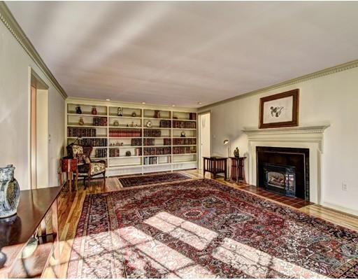 3 Greenleaf Dr, Danvers, MA 01923 photo 3