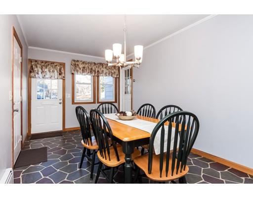 63 Gerald St, Springfield, MA 01109 photo 9