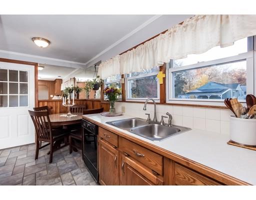63 Gerald St, Springfield, MA 01109 photo 14