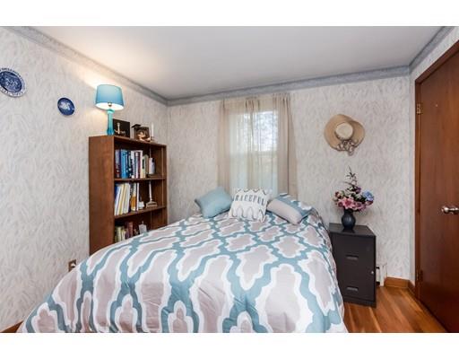 63 Gerald St, Springfield, MA 01109 photo 17
