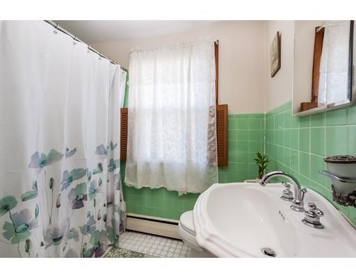 63 Gerald St, Springfield, MA 01109 photo 21