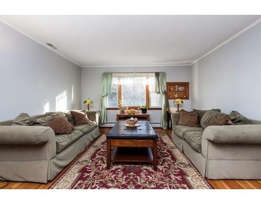 63 Gerald St, Springfield, MA 01109 photo 6
