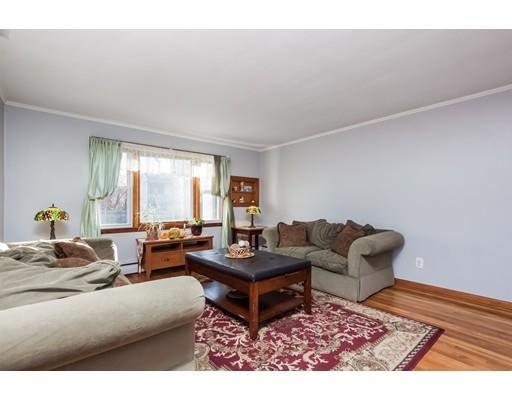 63 Gerald St, Springfield, MA 01109 photo 7