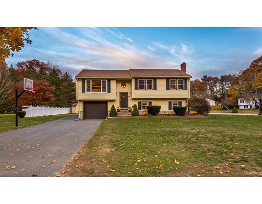 56 Hickory Dr, Raynham, MA 02767 photo 4
