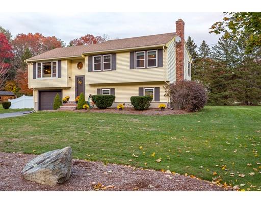 56 Hickory Dr, Raynham, MA 02767 photo 2