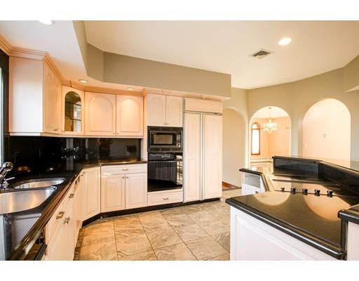 87 Juniper Dr, Saugus, MA 01906 photo 10