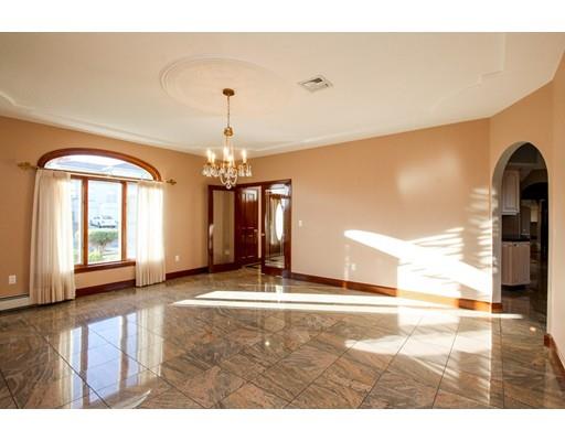 87 Juniper Dr, Saugus, MA 01906 photo 6