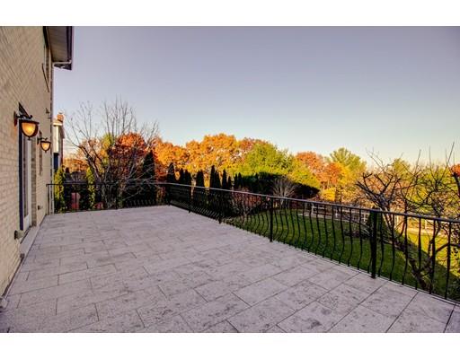 87 Juniper Dr, Saugus, MA 01906 photo 12