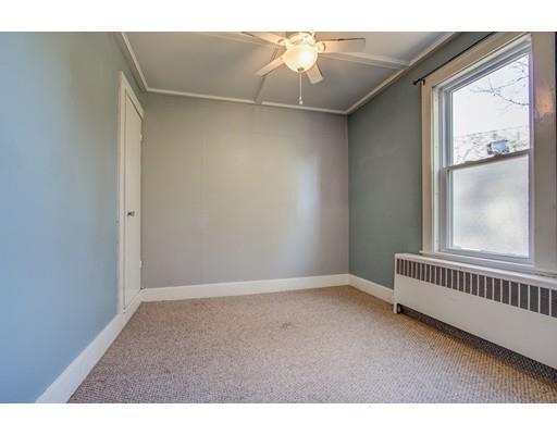 37 Derby St, Gloucester, MA 01930 photo 8