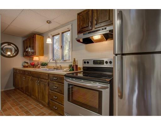 37 Derby St, Gloucester, MA 01930 photo 11