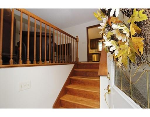 1 W Pine Dr, Walpole, MA 02081 photo 3