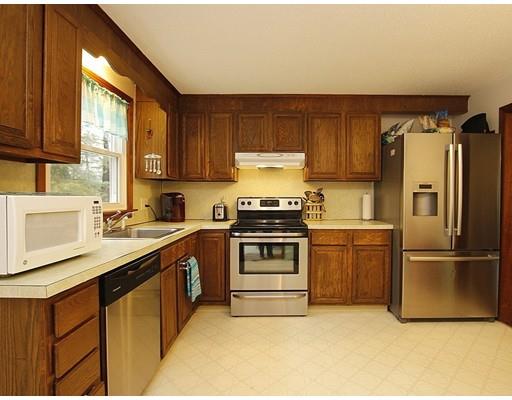 1 W Pine Dr, Walpole, MA 02081 photo 4