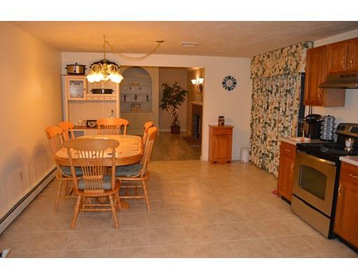 2 Chapin Ct, Mendon, MA 01756 photo 7