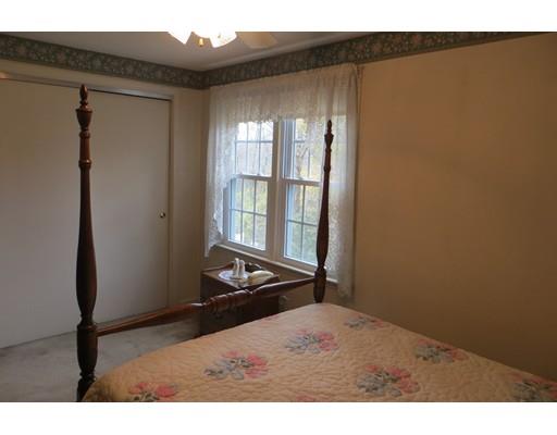 6 Vincent Cir, Worcester, MA 01604 photo 9