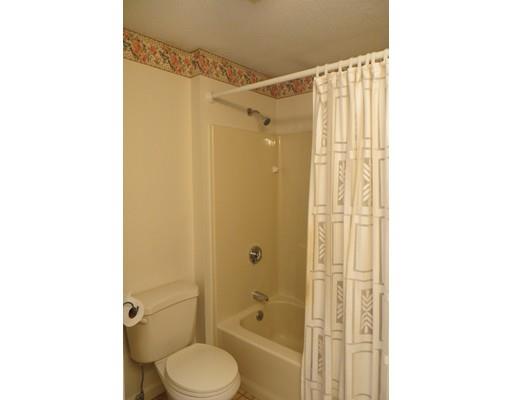 6 Vincent Cir, Worcester, MA 01604 photo 12