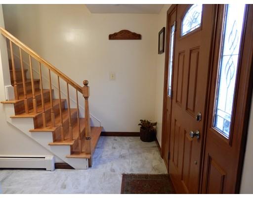 31 Farm St, Canton, MA 02021 photo 5