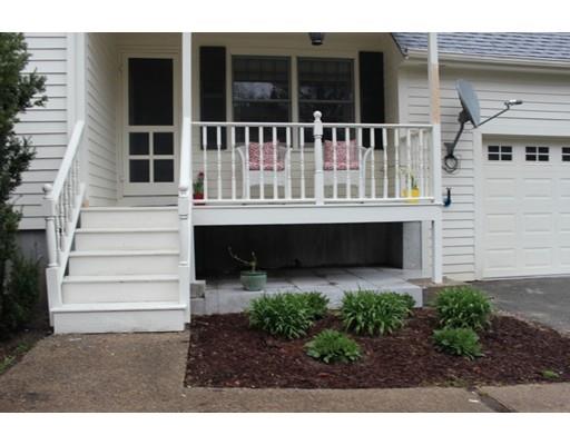 31 Farm St, Canton, MA 02021 photo 3