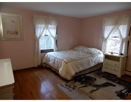 31 Farm St, Canton, MA 02021 photo 14