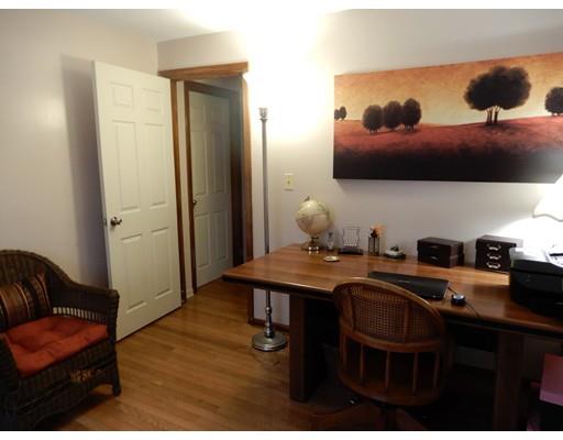 31 Farm St, Canton, MA 02021 photo 16