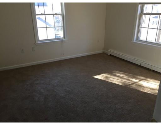 27 Davis St, Walpole, MA 02081 photo 8