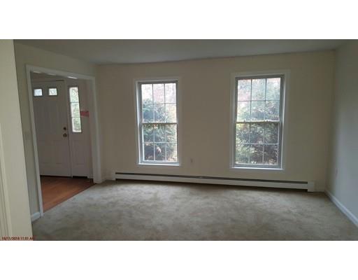 27 Davis St, Walpole, MA 02081 photo 6