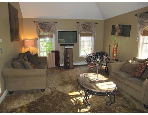 9 Danlyn Dr, Sutton, MA 01590 photo 18