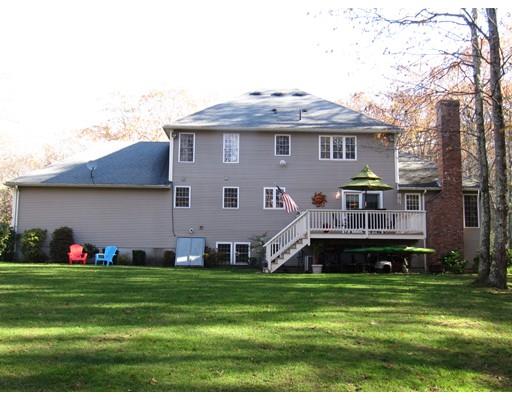 9 Danlyn Dr, Sutton, MA 01590 photo 10