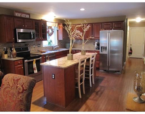 9 Danlyn Dr, Sutton, MA 01590 photo 11