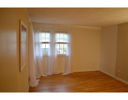 2 Bancroft Cir, Framingham, MA 01701 photo 18