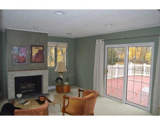 2 Bancroft Cir, Framingham, MA 01701 photo 9