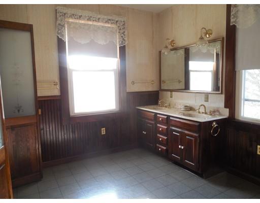 22 Elm St, Ware, MA 01082 photo 20