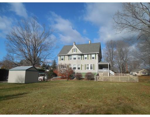 22 Elm St, Ware, MA 01082 photo 2
