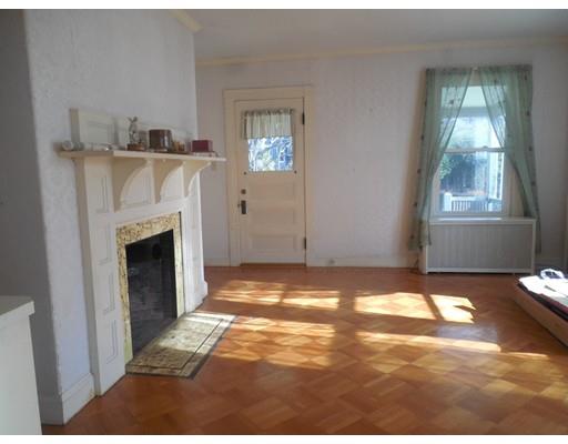 22 Elm St, Ware, MA 01082 photo 9