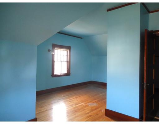 22 Elm St, Ware, MA 01082 photo 17