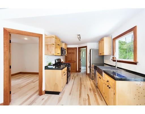 311 Main St, Cotuit, MA 02635 photo 8