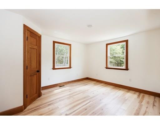 311 Main St, Cotuit, MA 02635 photo 10