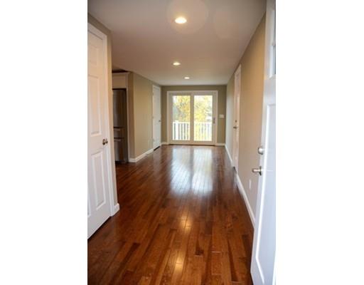 22 Clearview Ave, Worcester, MA 01605 photo 8