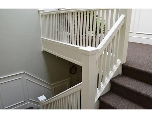 41 Chatham St #8, Worcester, MA 01609 photo 2