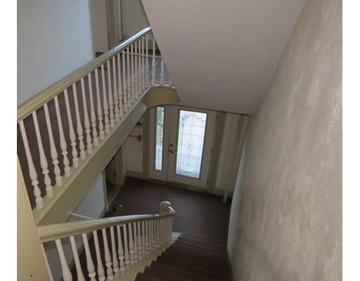 119 Forest St, Worcester, MA 01609 photo 3