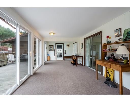 50 River St, Raynham, MA 02767 photo 5