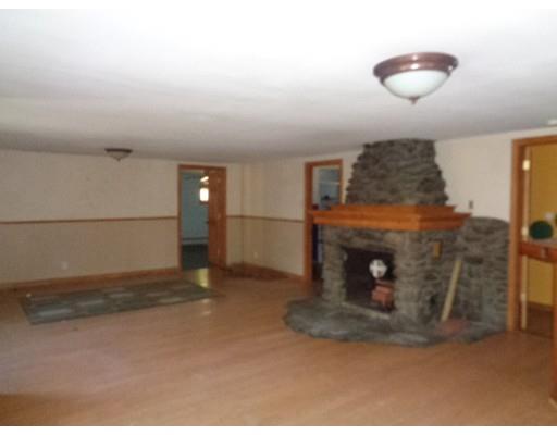 565 Vaughn Rd, Athol, MA 01331 photo 3