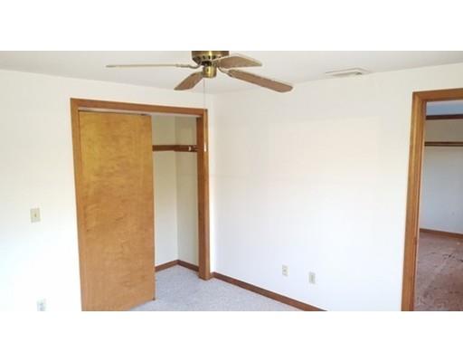 14 Matthew Dr, Easthampton, MA 01027 photo 15