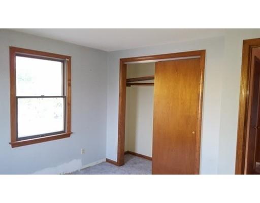 14 Matthew Dr, Easthampton, MA 01027 photo 16