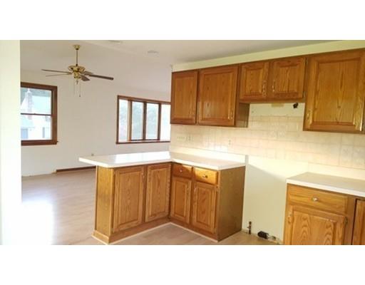 14 Matthew Dr, Easthampton, MA 01027 photo 23