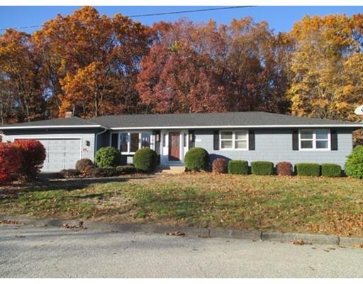 169 Labelle Cir, Chicopee, MA 01020 photo 27