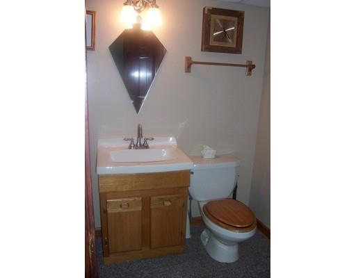 169 Labelle Cir, Chicopee, MA 01020 photo 22